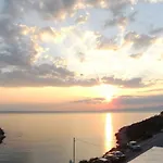 Al Mare Casa de Férias Skála Marión